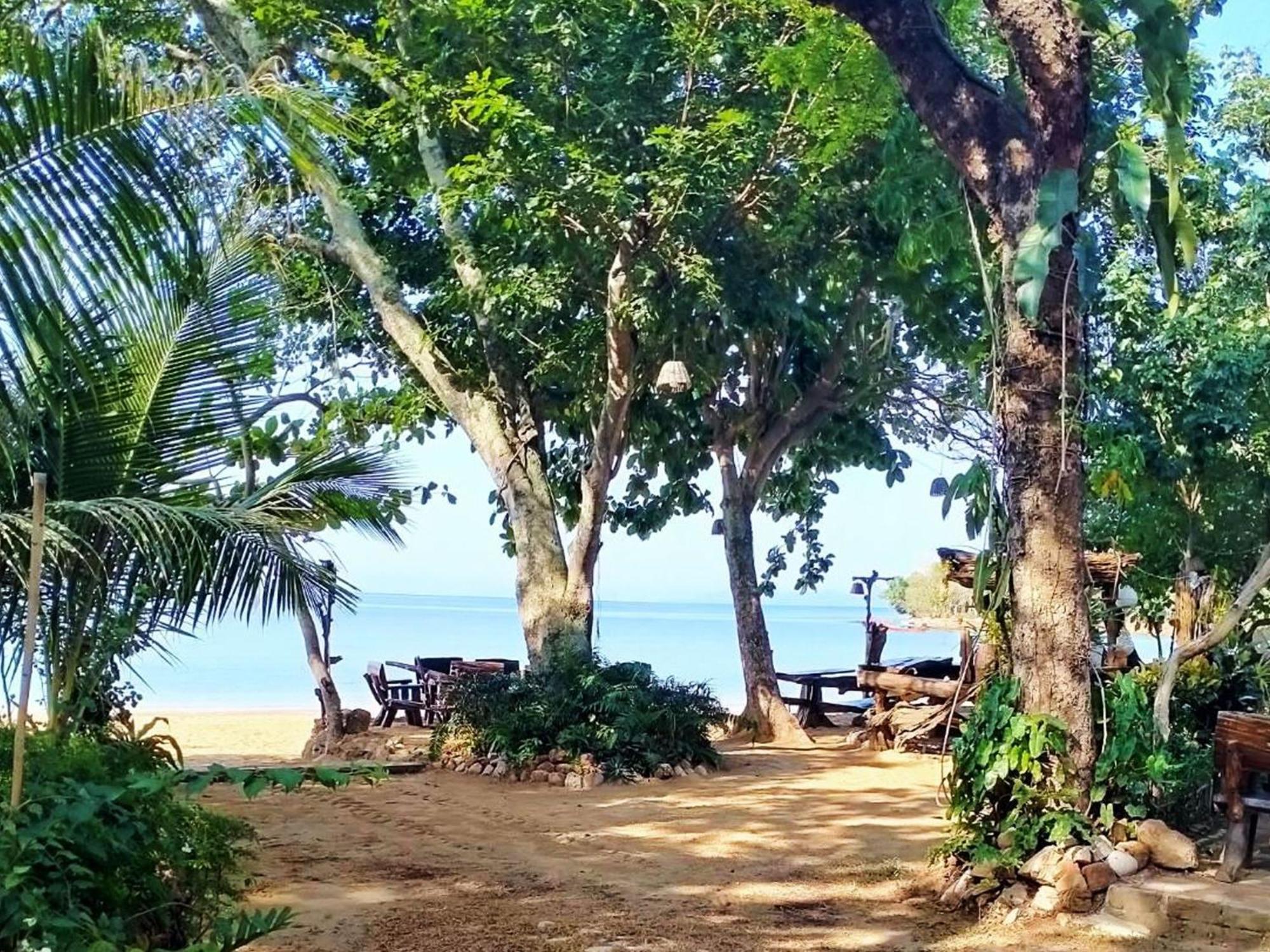 Room In Bungalow - Breathtaking Cottage Of Koh Pu 코 줌 외부 사진
